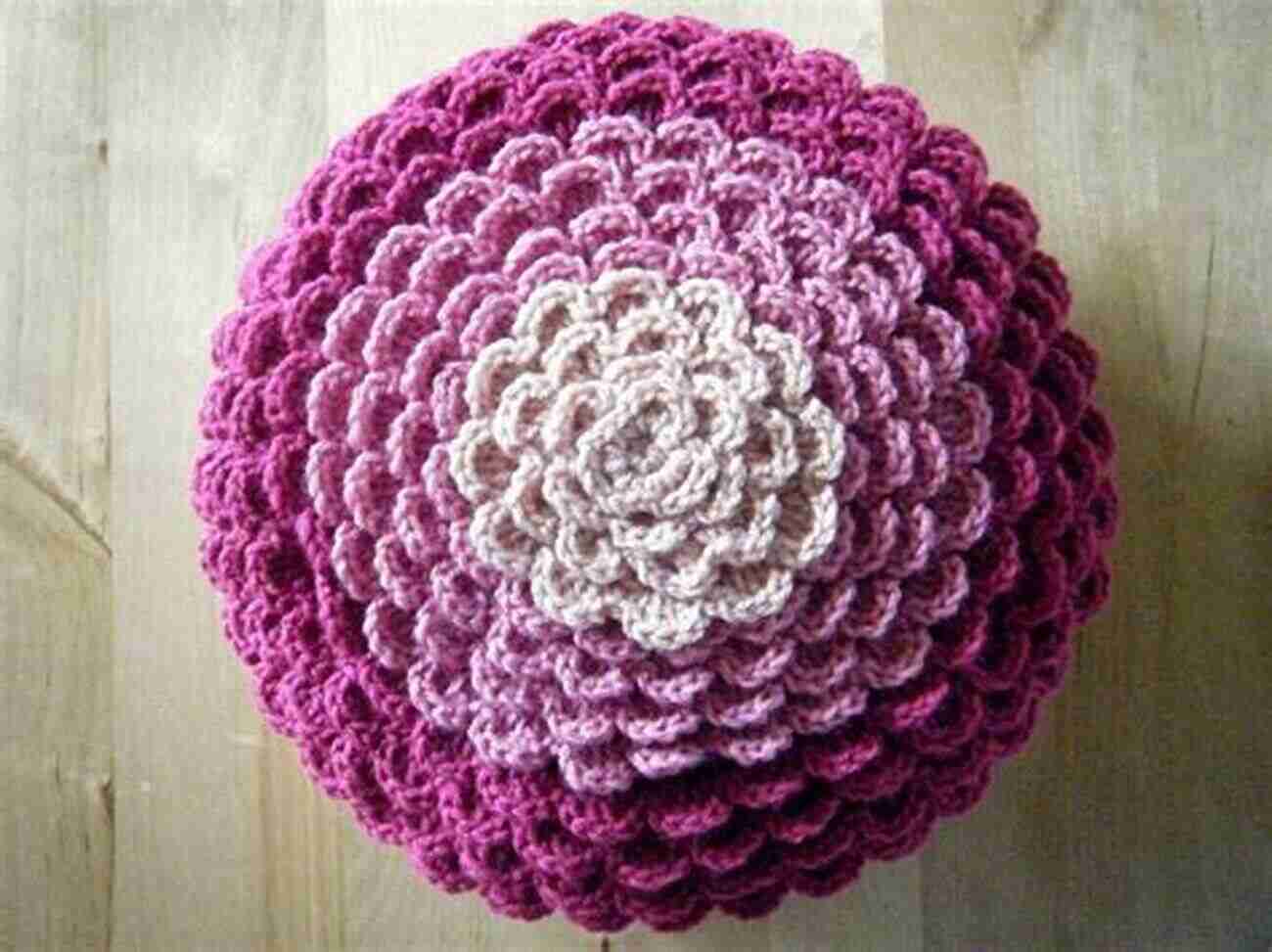 Alluring Zinnia Crochet Pattern 20 To Crochet: Crocheted Flowers (Twenty To Make)