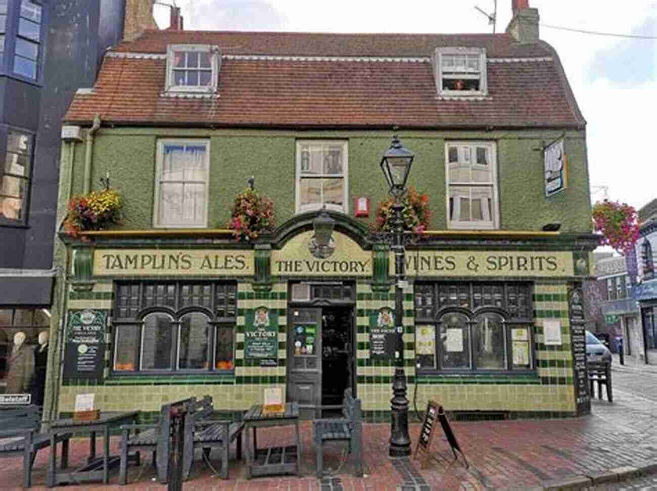 Brighton Pubs By The Sea Brighton S Best Pubs Joan Praed Lyons