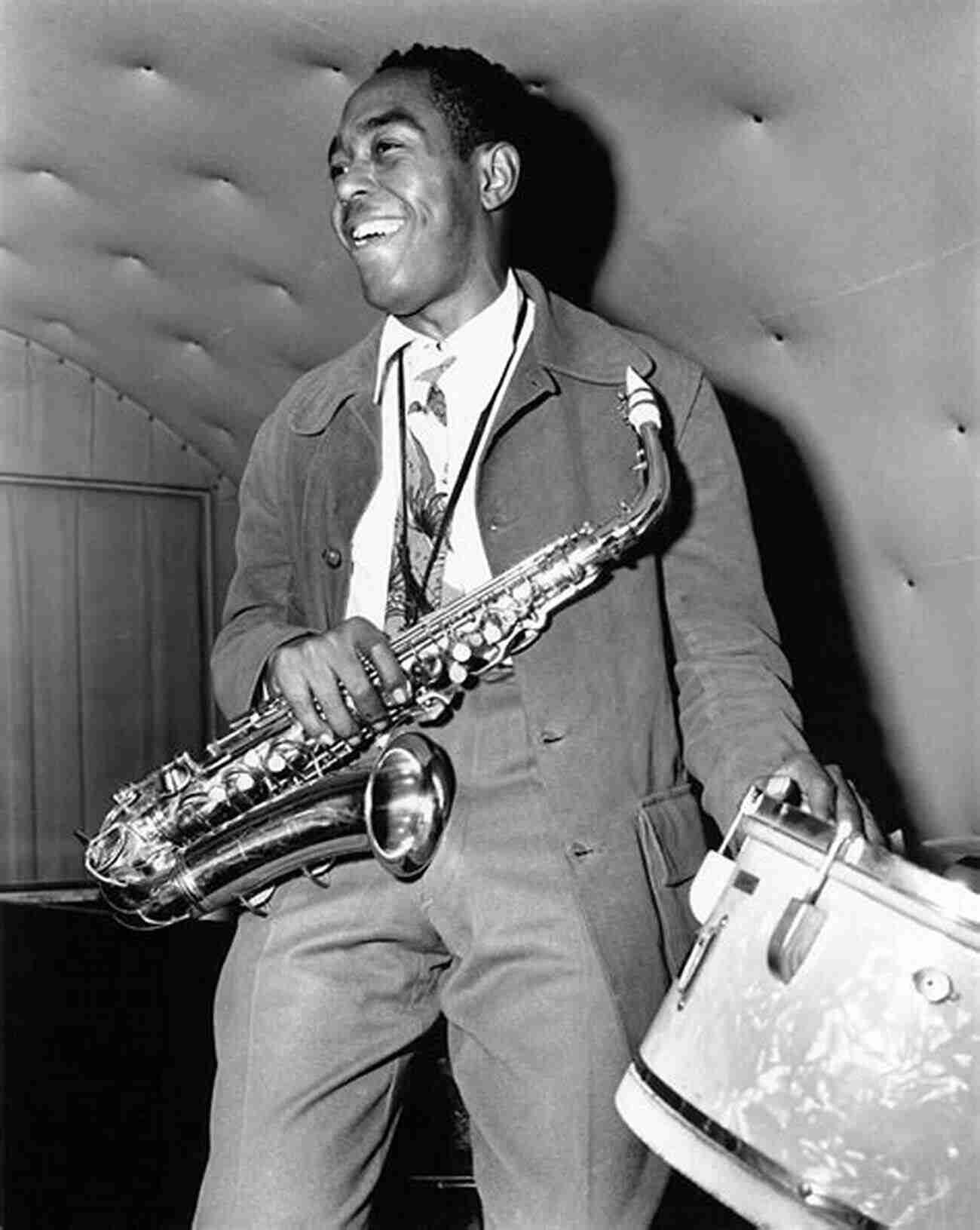 Charlie Parker Performing On Stage Charlie Parker And Thematic Improvisation (Studies In Jazz)