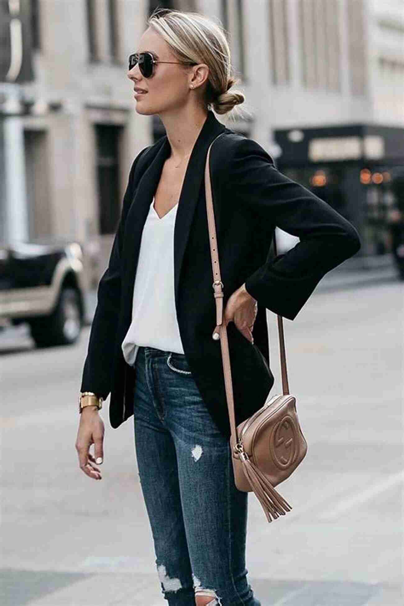 Classic Black Blazer Fashion Capsule Wardrobe Essentials: Stylish Work