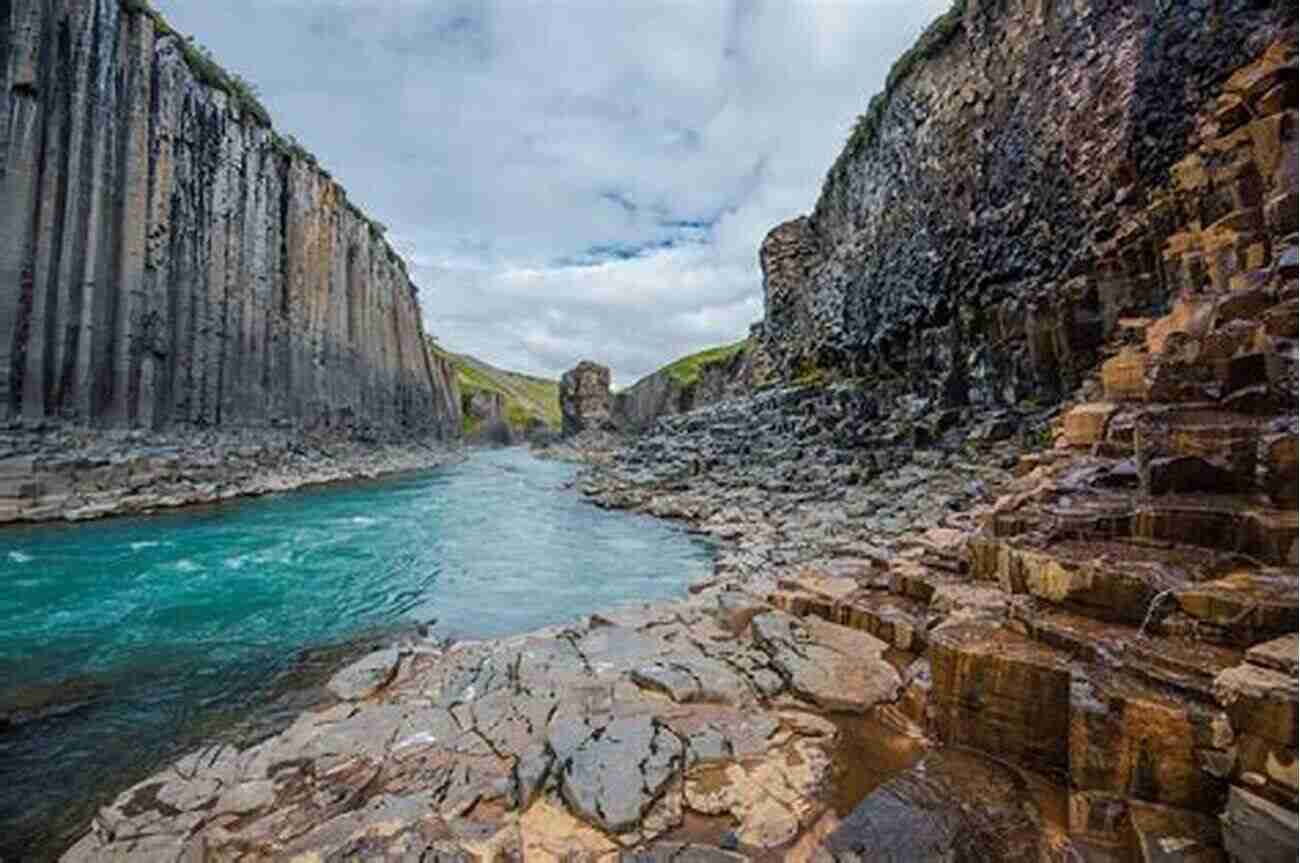 Discover The Magical Landscapes Of Iceland Travelogues: Cuba Iceland Madagascar Tanzania