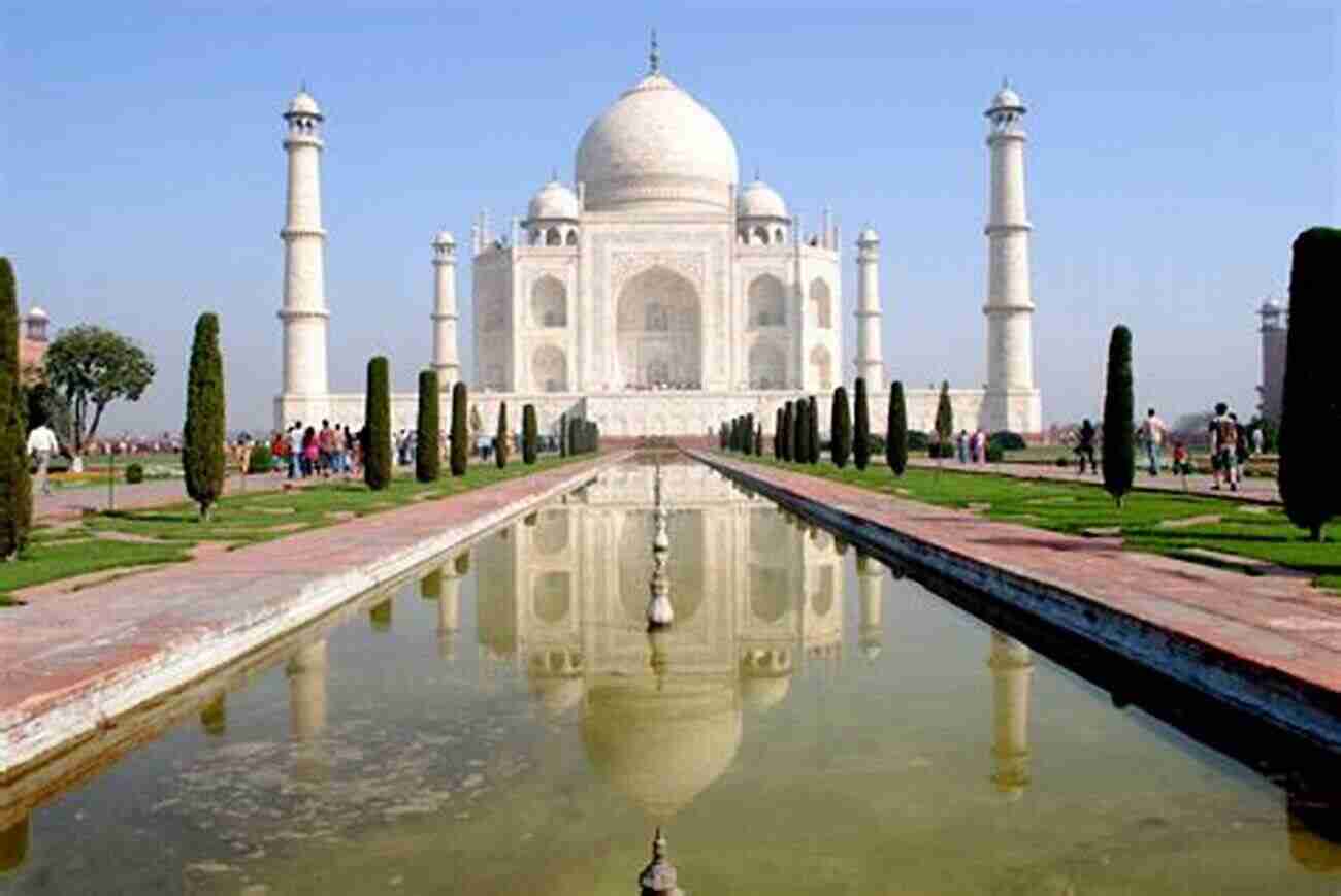 Experience The Unforgettable Grandeur Of The Taj Mahal India's Architectural Marvel The Forbidden City: And Other Asian Landmarks (Famous Locations Series)