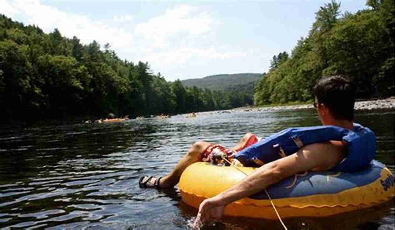 Floating Down The River Fulton Callaway County Missouri Fishing Floating Guide Book: Complete Fishing And Floating Information For Fulton County Missouri (Missouri Fishing Floating Guide 10)