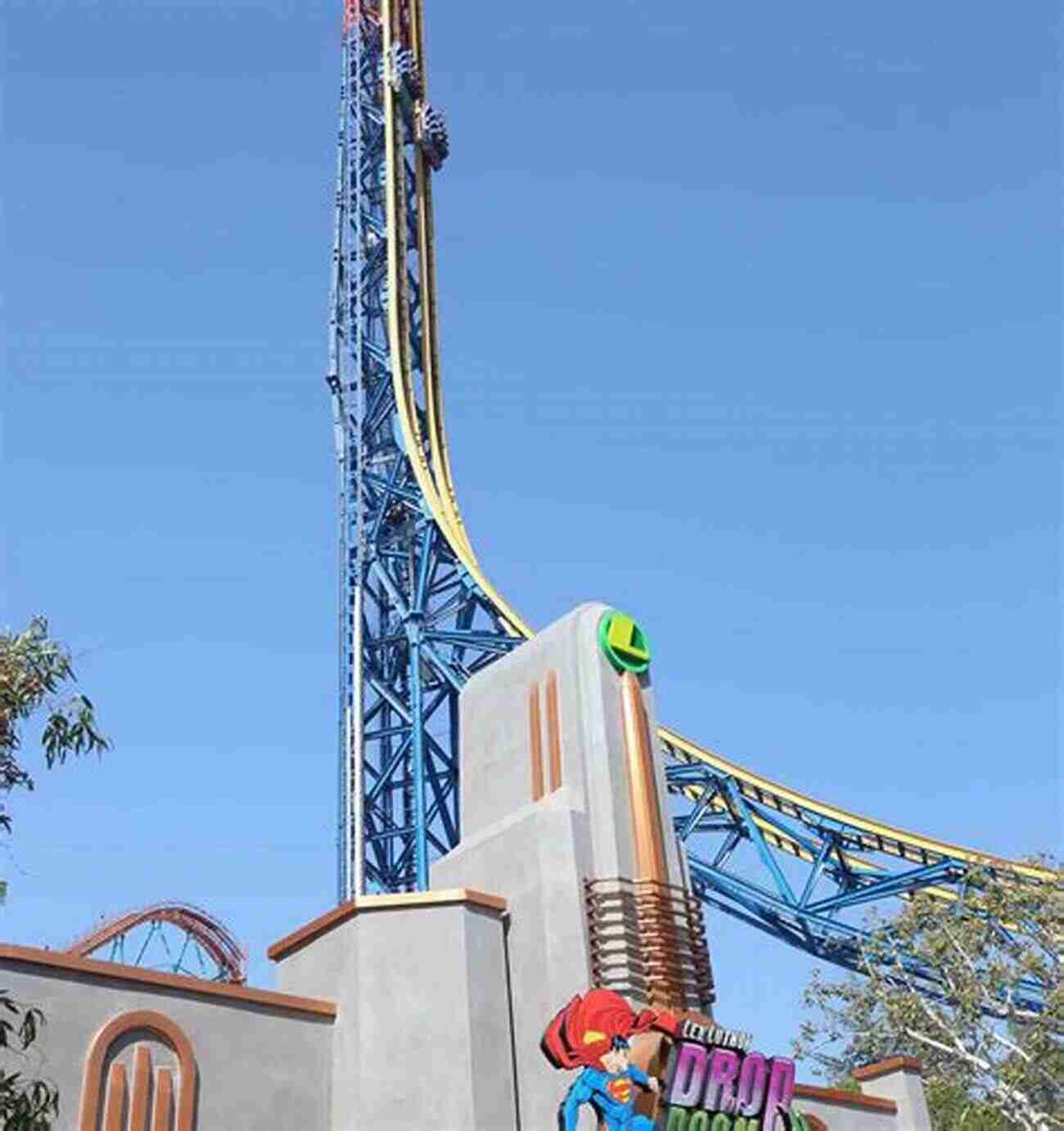 Lex Luthor: Drop Of Doom Ride At Six Flags Magic Mountain 25 Extreme Drop Tower Rides: The Tallest Fastest Most Insane Free Fall Rides Ever Built