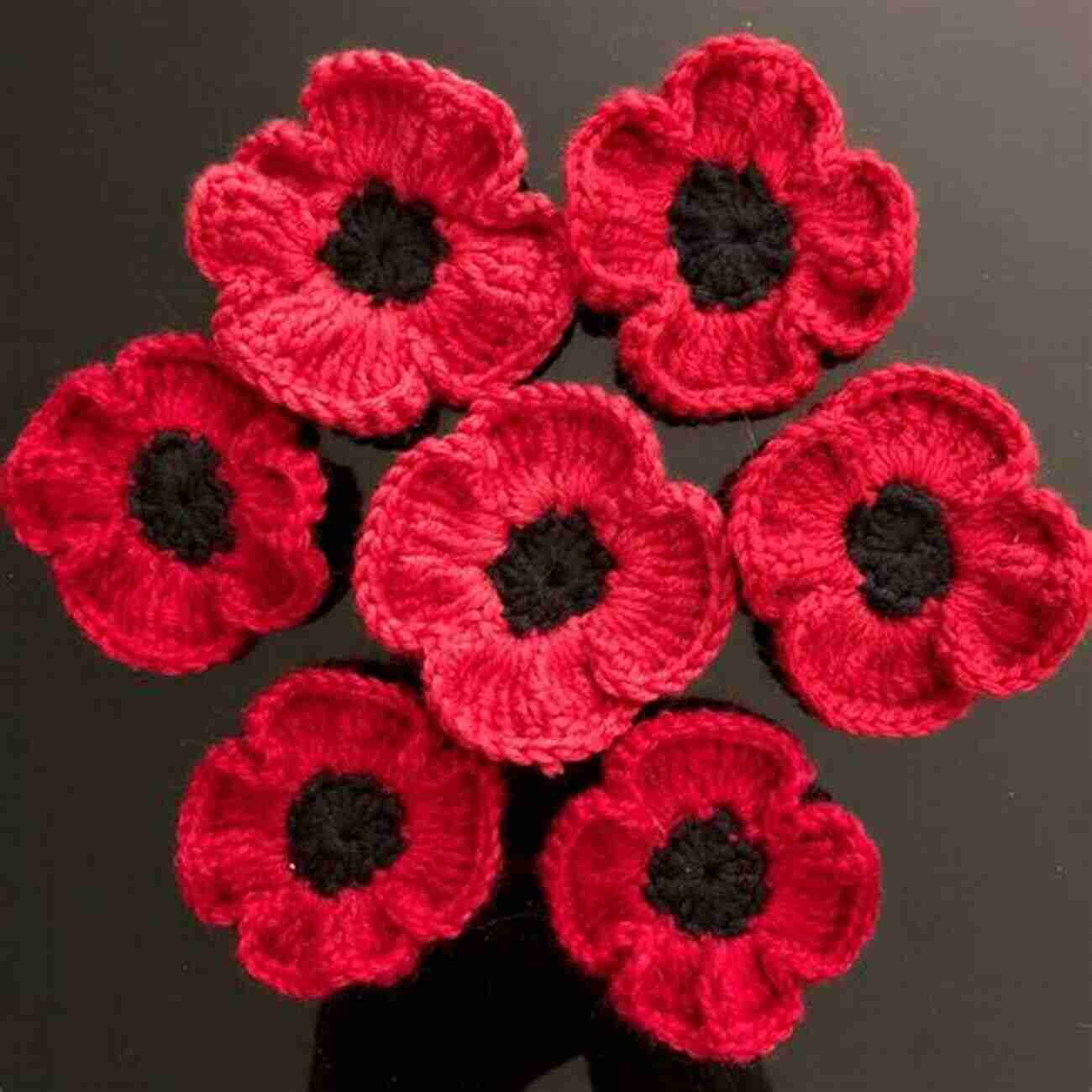 Playful Poppy Crochet Pattern 20 To Crochet: Crocheted Flowers (Twenty To Make)