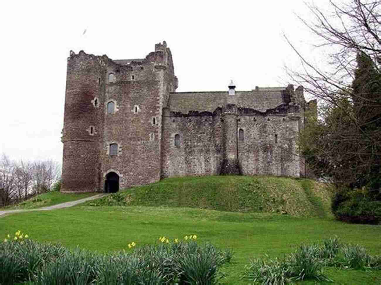 Ruins Of The Bonnie Earl O' Moray's Castle Mad Love Murder And Mayhem: Favorite English And Scottish Ballads