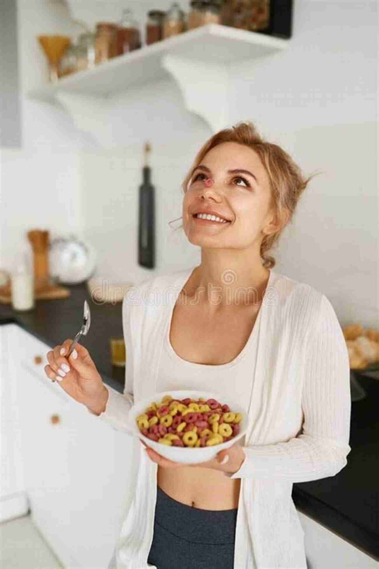 Slim Woman Enjoying Food Back To 1990s 9: I Won T Get Fat No Matter What I Eat