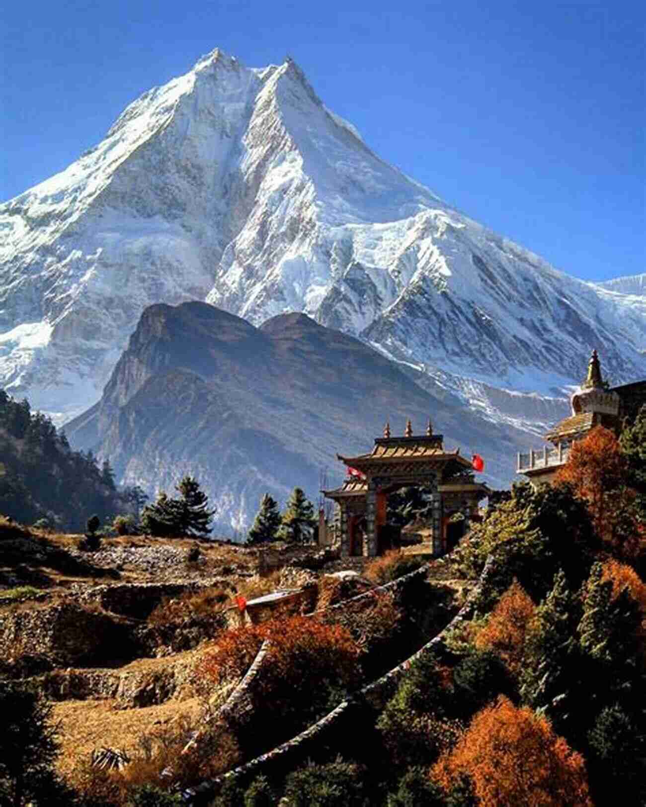 Trekking In Nepal A Majestic View Of The Himalayan Peaks Abode Of The Gods: Tales Of Trekking In Nepal